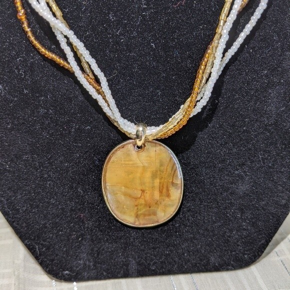 Artisanal Necklace and Earrings Set (3 pieces) - Picture 2 of 5